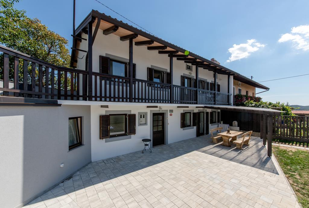Vila Sistiana Kostanjevica na Krasu Екстериор снимка