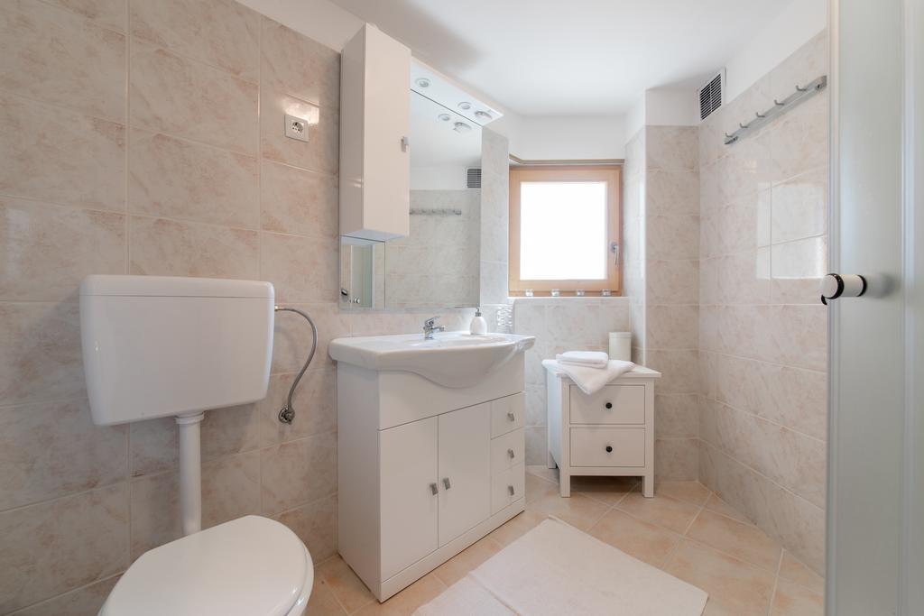 Vila Sistiana Kostanjevica na Krasu Екстериор снимка