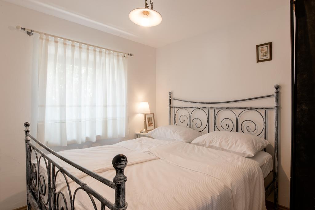 Vila Sistiana Kostanjevica na Krasu Екстериор снимка